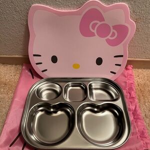 NEW Hello Kitty lunch tin container with lid
